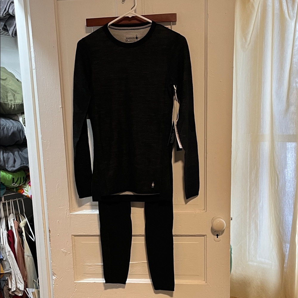 W’s Smartwool Intraknit Thermal Baselayer Crew + Bottom Set Black Size Medium